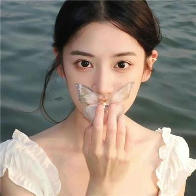 布劳涅森林的女人们
